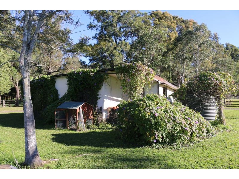 11 Brookfield Close, Jilliby NSW 2259