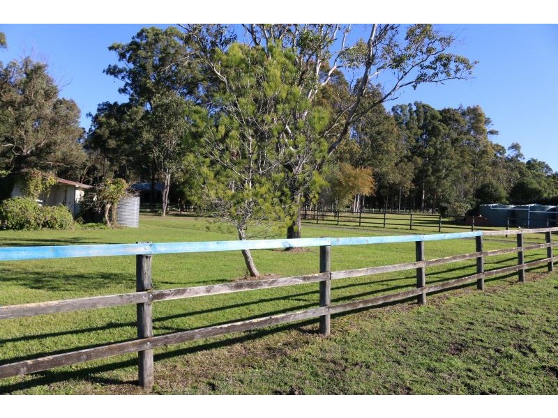 11 Brookfield Close, Jilliby NSW 2259