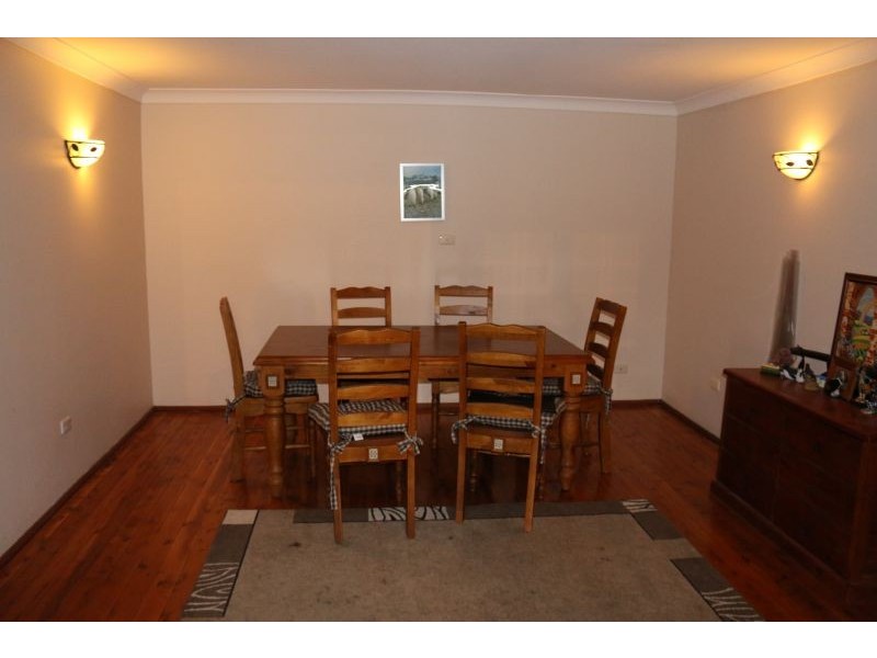 11 Brookfield Close, Jilliby NSW 2259