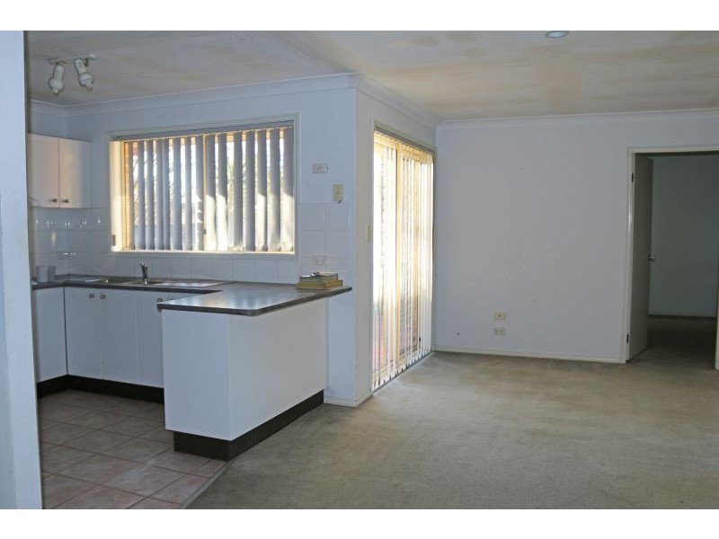 1/7 Dean Avenue, Kanwal NSW 2259