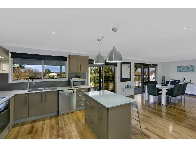 26 Middlesex Avenue, Gorokan NSW 2263