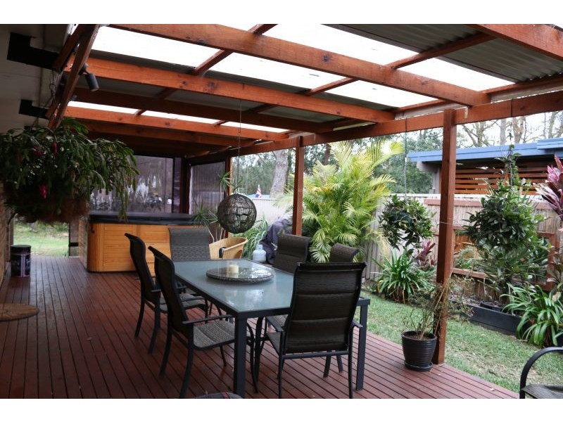 6 Stanley Street, Wyongah NSW 2259