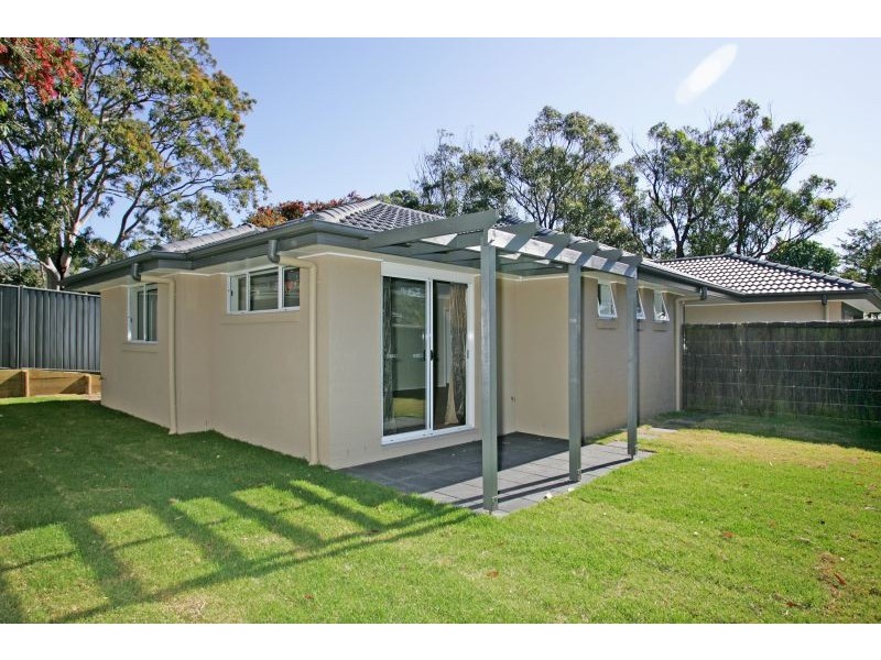 2/44 Goobarabah Avenue, Gorokan NSW 2263