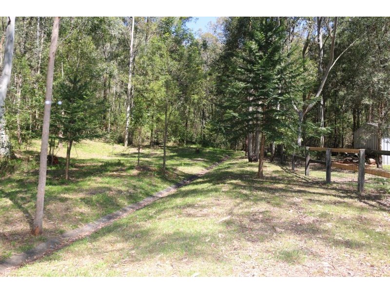 4 Lamont Close, Mardi NSW 2259