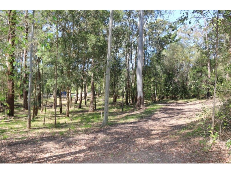 4 Lamont Close, Mardi NSW 2259