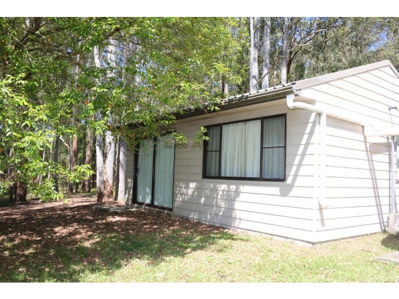 L 4 Lamont Close, Mardi NSW 2259