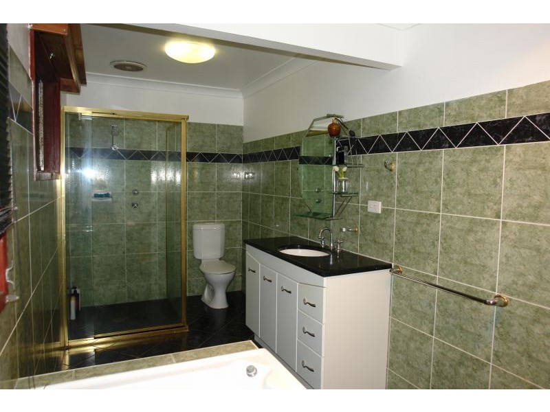 35 Pearce Road, Kanwal NSW 2259