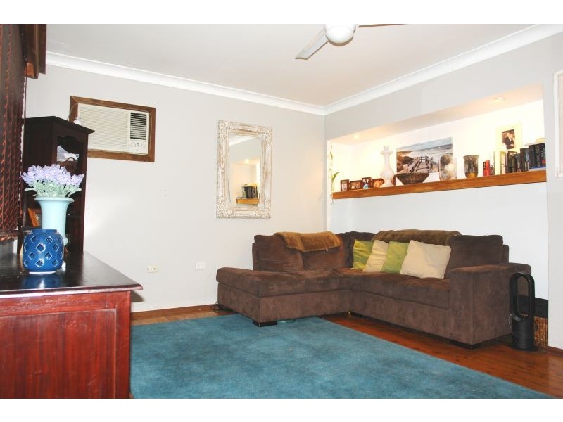 35 Pearce Road, Kanwal NSW 2259