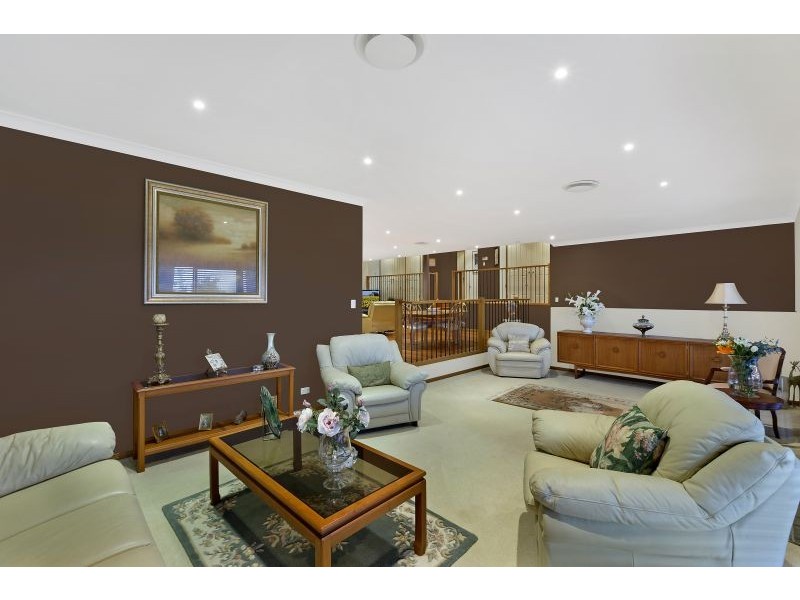 13 Wallum Crescent, Woongarrah NSW 2259