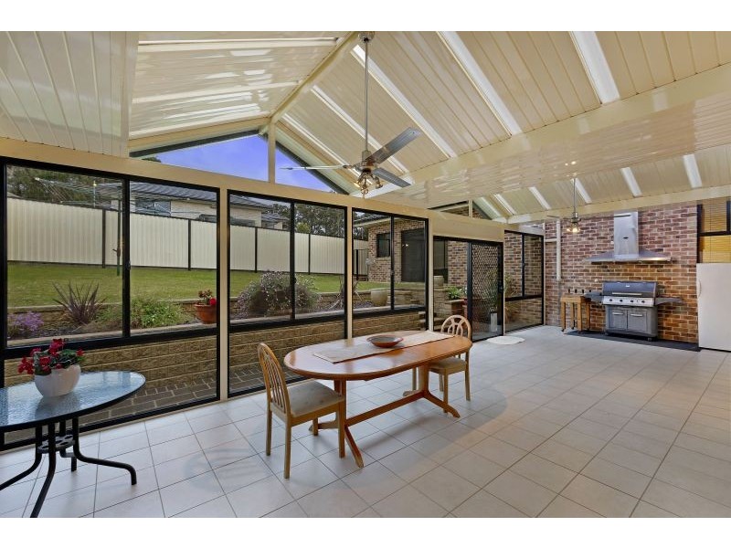13 Wallum Crescent, Woongarrah NSW 2259