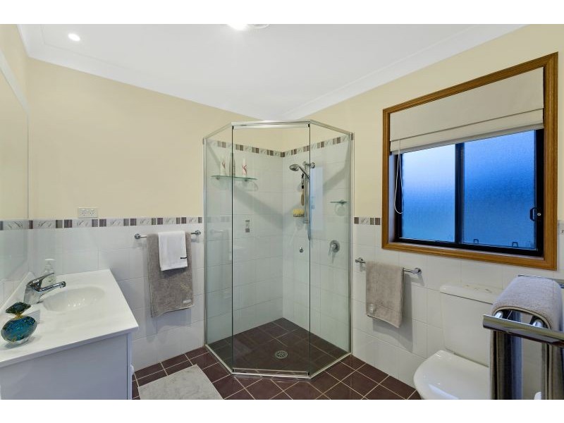 13 Wallum Crescent, Woongarrah NSW 2259