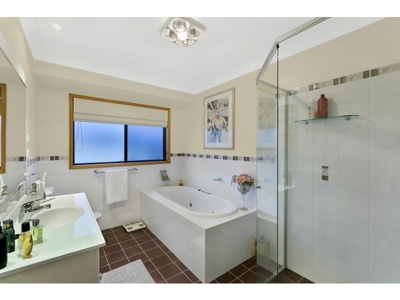 13 Wallum Crescent, Woongarrah NSW 2259