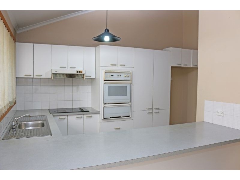 14 Donald Avenue, Kanwal NSW 2259