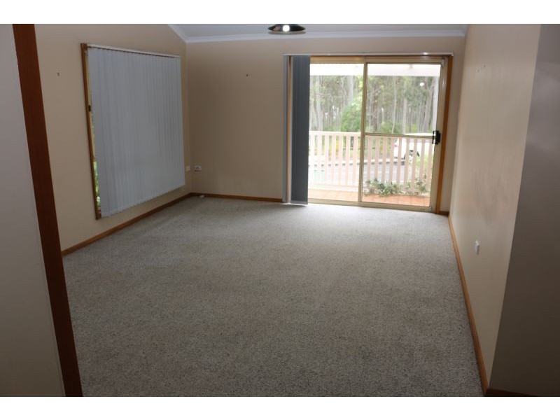 14 Donald Avenue, Kanwal NSW 2259