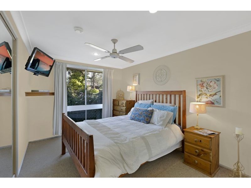 1 Phyllis Avenue, Kanwal NSW 2259
