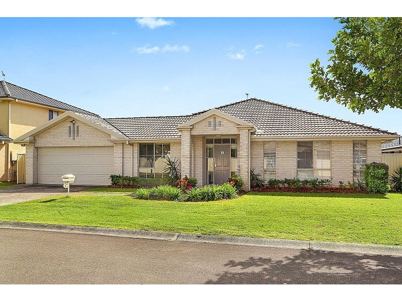 4 Viewfield Crescent, Woongarrah NSW 2259