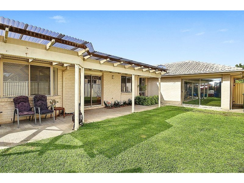 4 Viewfield Crescent, Woongarrah NSW 2259
