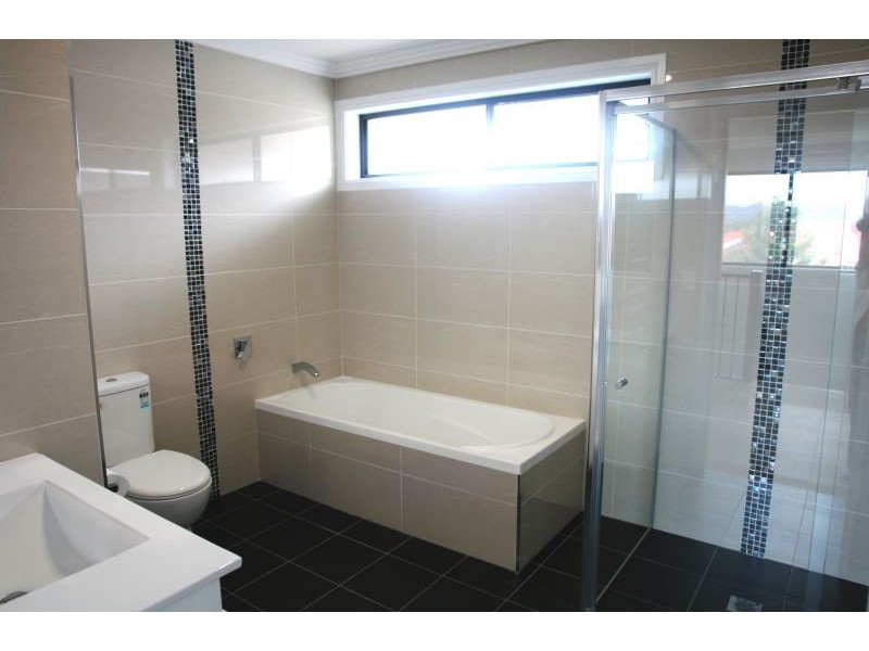 12a Kiah Way, Watanobbi NSW 2259