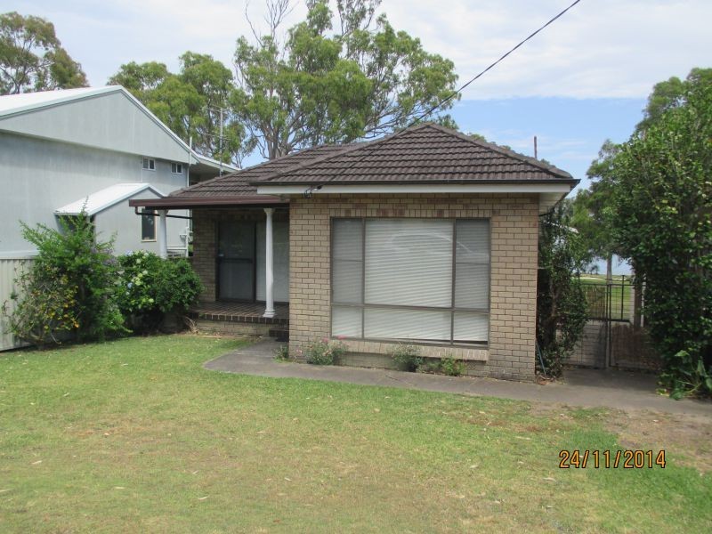 22 Leonard Avenue, Toukley NSW 2263
