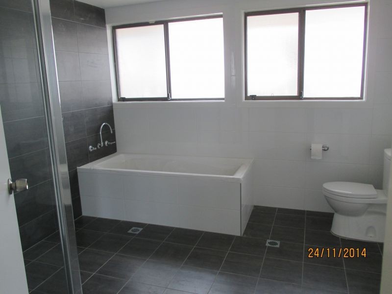 74 Manuka Parade, Gorokan NSW 2263