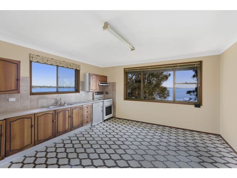 85 Main Road, Toukley NSW 2263