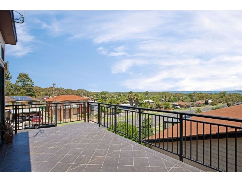 62 Iluka Avenue, San Remo NSW 2262
