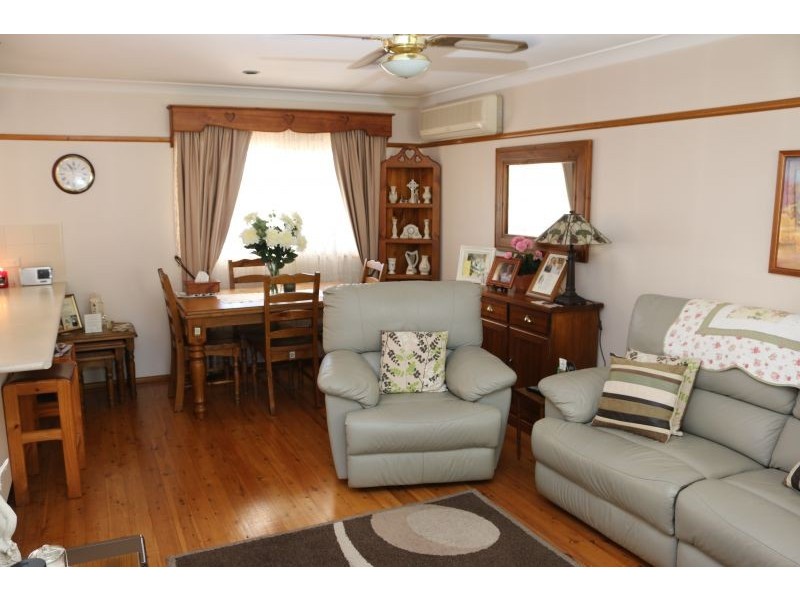 162 Wallarah Road, Gorokan NSW 2263