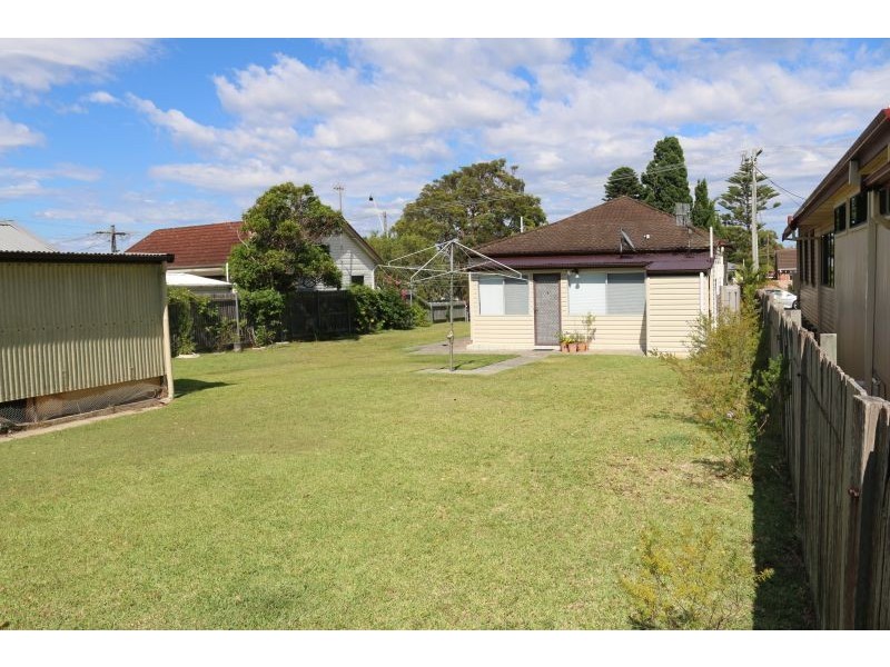 5 Summerside Street, Toukley NSW 2263