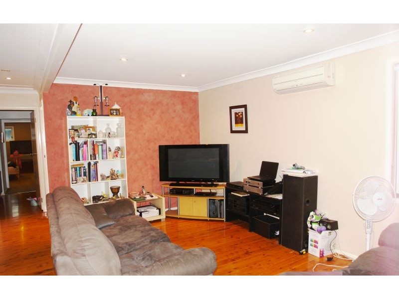 57a Wolseley Avenue, Tacoma NSW 2259