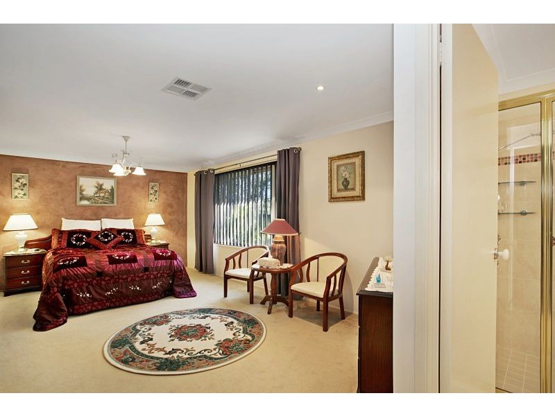 7 Avondale Drive, Kanwal NSW 2259