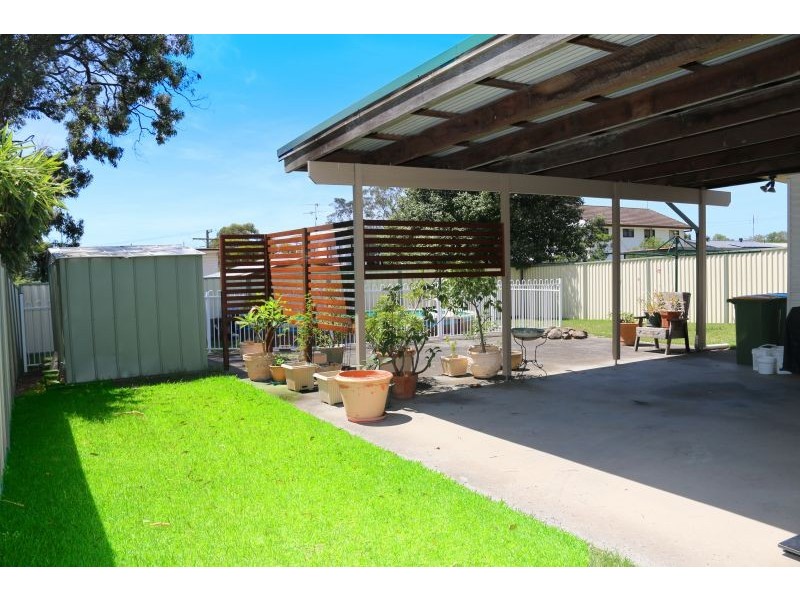 111 Pacific Highway, Charmhaven NSW 2263