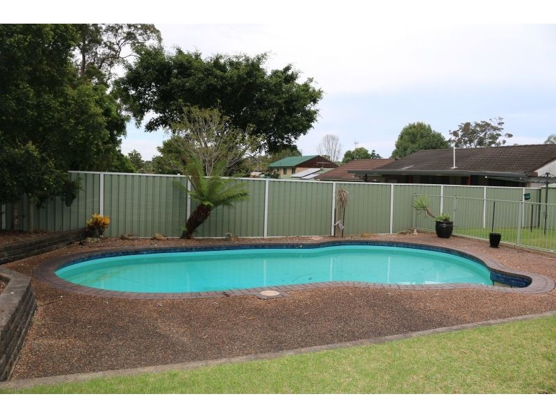 24 Phyllis Avenue, Kanwal NSW 2259