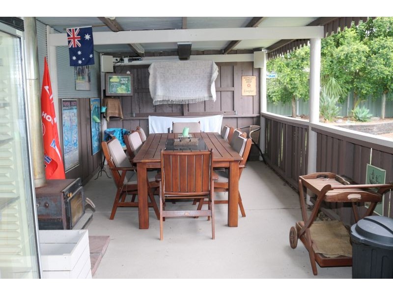 24 Phyllis Avenue, Kanwal NSW 2259