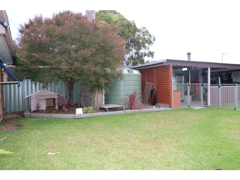 24 Phyllis Avenue, Kanwal NSW 2259