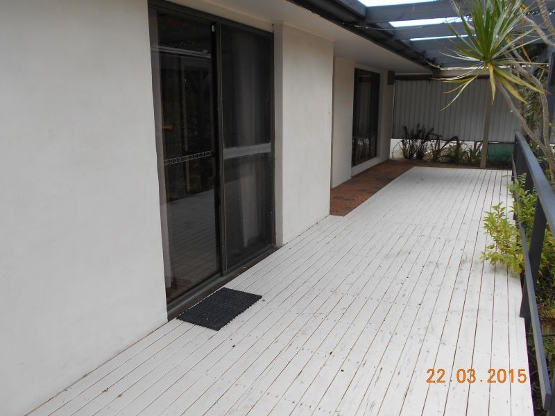 9 Tosca Drive, Gorokan NSW 2263