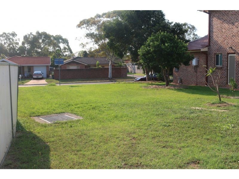 8 Sara Jane Close, Kanwal NSW 2259