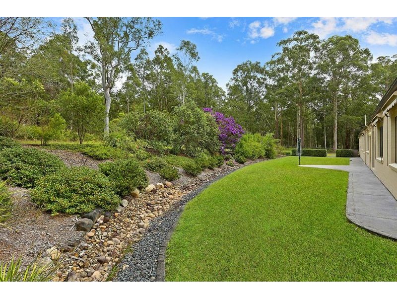 19 Parkridge Drive, Jilliby NSW 2259