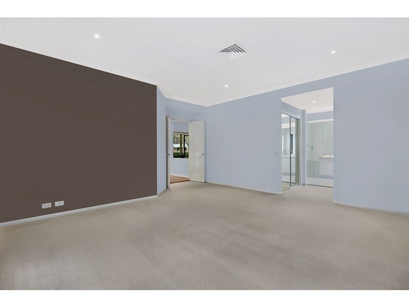 19 Parkridge Drive, Jilliby NSW 2259