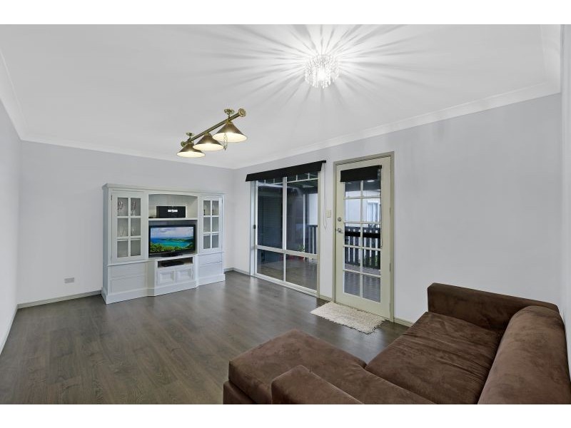 61 Arlington Rd, Gorokan NSW 2263