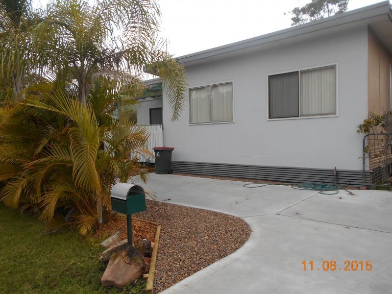 11 Cadonia Road, Tuggerawong NSW 2259