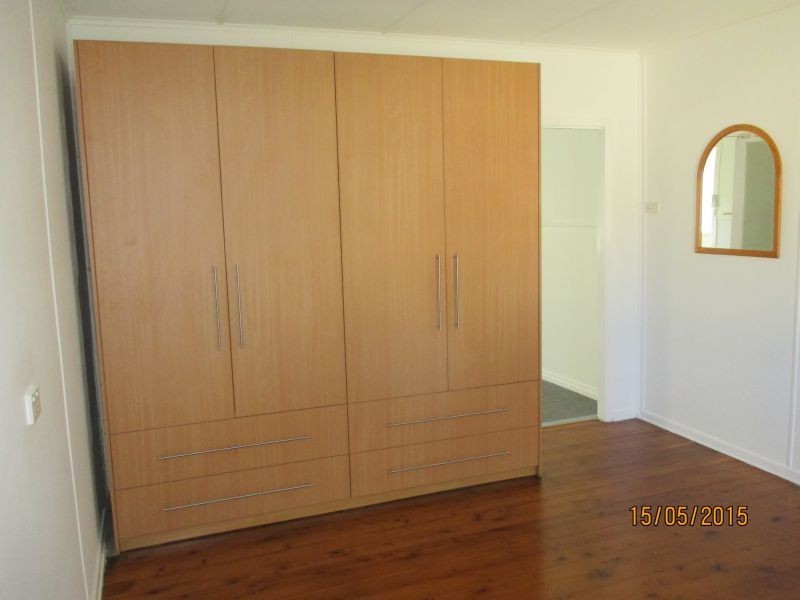 11 Cadonia Road, Tuggerawong NSW 2259