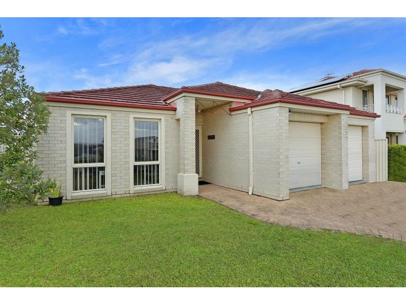 11 Foxtail Crescent, Woongarrah NSW 2259