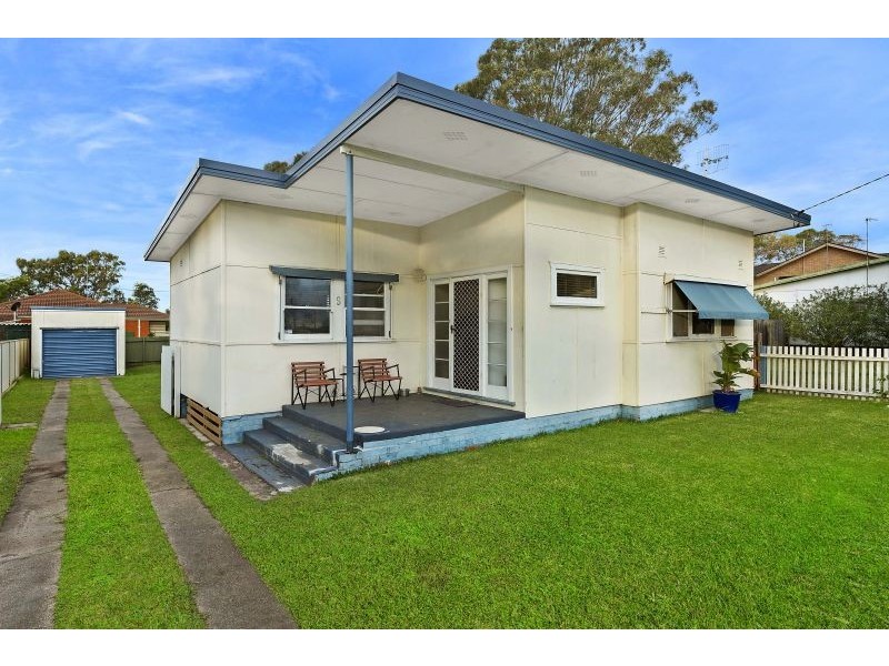 9 Dalnott Road, Gorokan NSW 2263