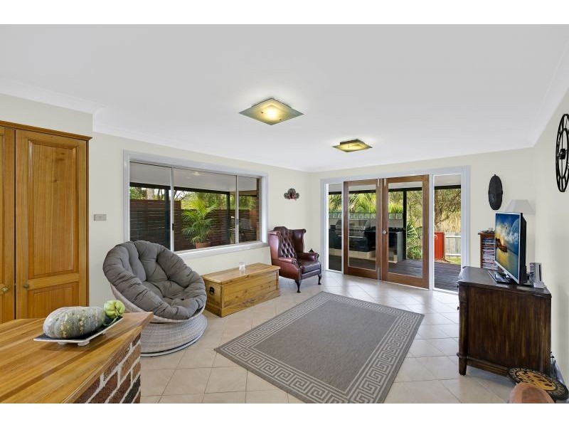 22 Birdwood Drive, Blue Haven NSW 2262