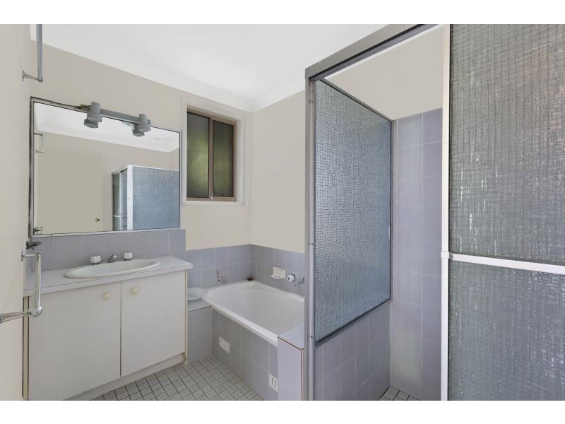 63 Northcott Avenue, Watanobbi NSW 2259