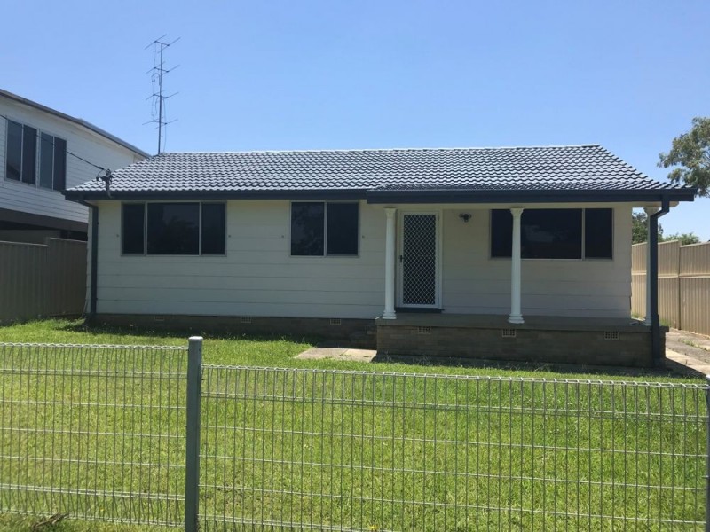 21 Melrose Rd, Gorokan NSW 2263
