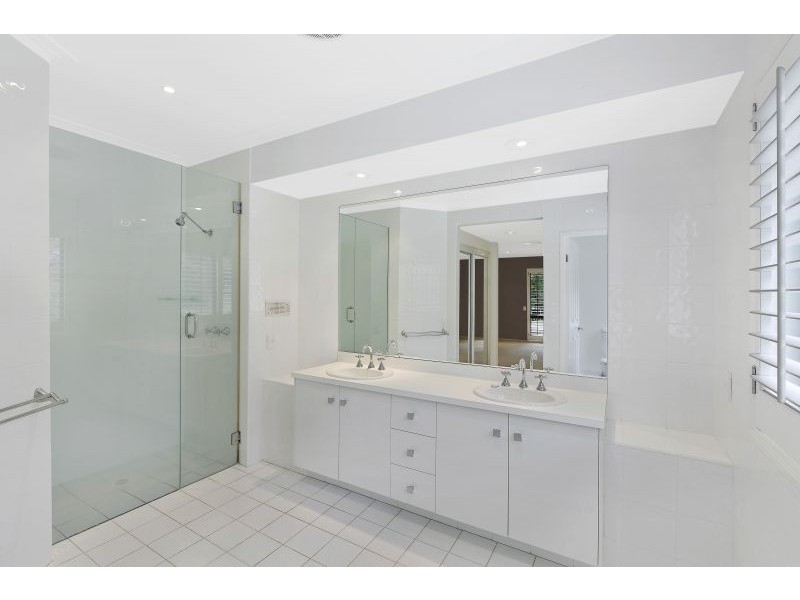 19 Parkridge Drive, Jilliby NSW 2259