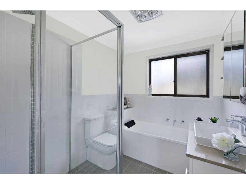 40 Ourringo Avenue, Lake Haven NSW 2263