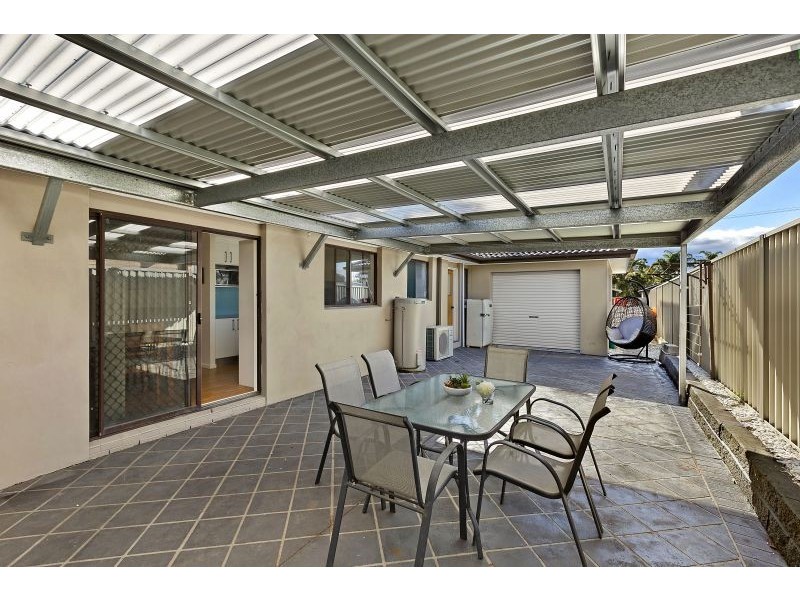 40 Ourringo Avenue, Lake Haven NSW 2263