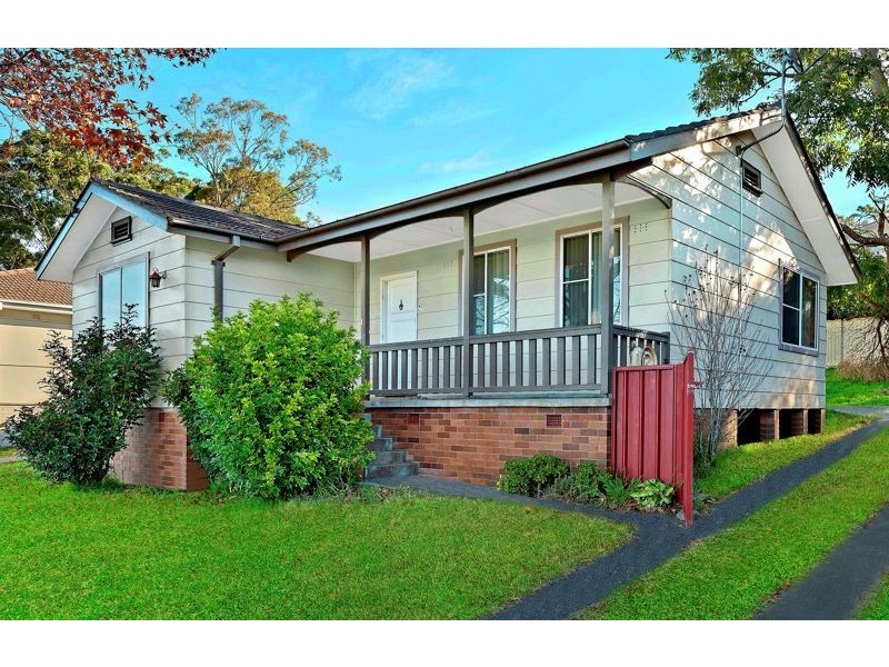 30 Owen Avenue, Wyong NSW 2259